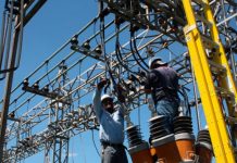 Sesenta horas sin luz suman en Puerto Cabello