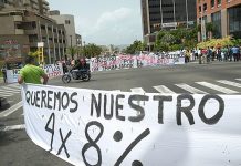 Eléctricos realizaron un pancartazo