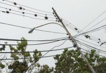 Falla en subestaciones mantiene aún a sectores sin energía eléctrica