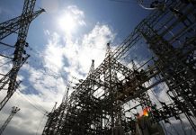 ¿Es viable la propuesta de transferir a gobernaciones oficialistas la distribución eléctrica en Venezuela?