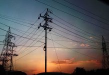 Persisten fallas eléctricas en Barlovento después del apagón