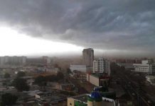 Aguacero deja sin luz sectores en Zulia
