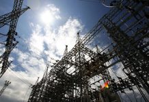 Reportan sectores de Caracas con más de 17 horas sin servicio eléctrico