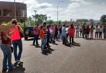 Trabajadores de Corpoelec reclaman por mejoras del HCM
