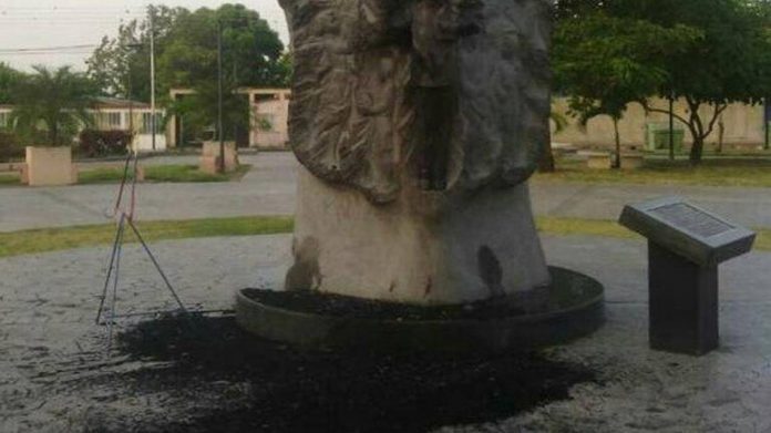 APAGONestatua