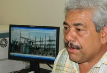 Trabajadores de Corpoelec continúan acciones de protesta por un salario digno
