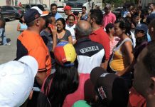 Caracas se unió a la protesta contra apagones, escasez y crisis aguda en Zulia