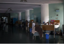Denuncian muerte de pacientes en la emergencia del Clínico Universitario tras apagón