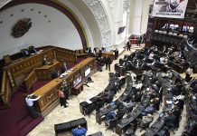 Una posible solución a los apagones no convence a todos en la Asamblea Nacional