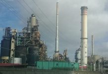 Gremio petrolero reporta apagón en la refinería Amuay