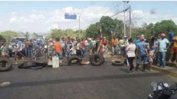 protesta sinluz Merida