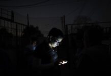 “¿Cuántas horas de electricidad, de vida, de tranquilidad nos quitarán hoy?”