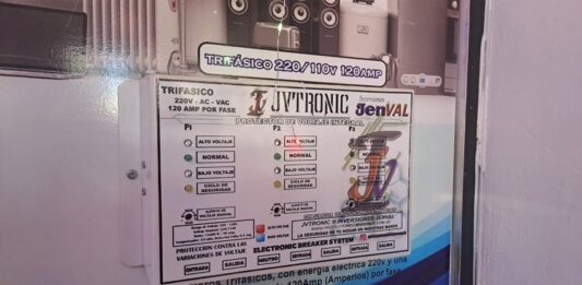 Apagones han hecho aumentar la compra de protectores de alto voltaje en El Tigre